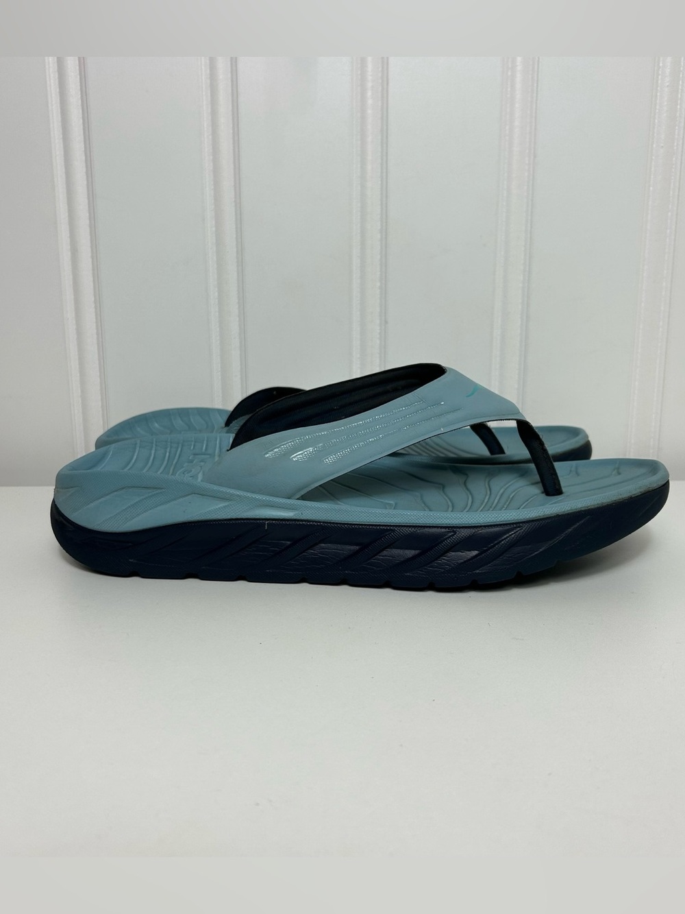 Hoka ora recovery flip flop slipper sandals  Light Blue navy men’s 13